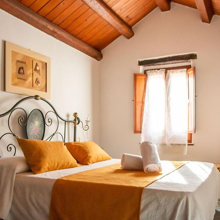 S'Ammentu House Hotel Боза Екстериор снимка