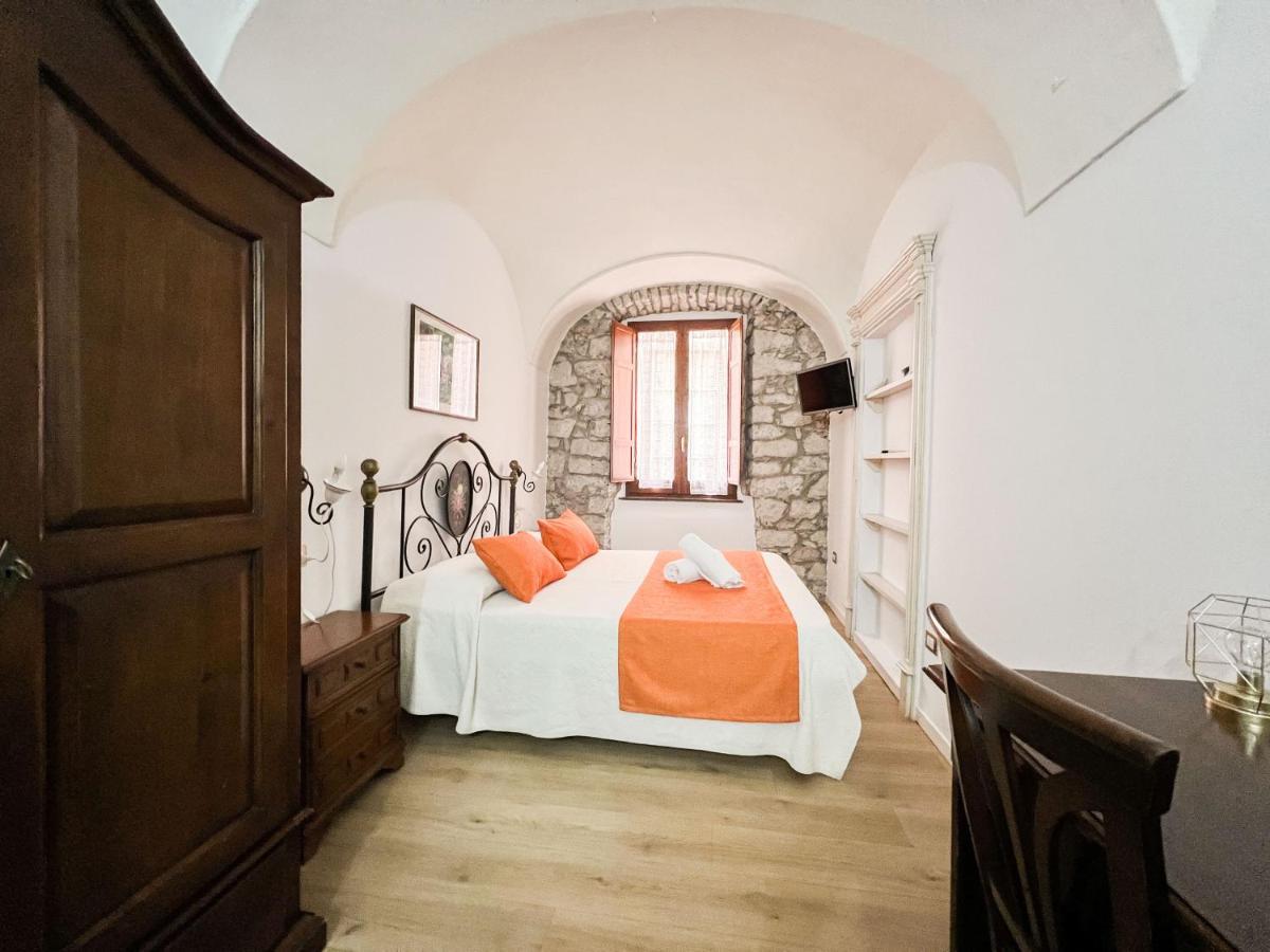 S'Ammentu House Hotel Боза Екстериор снимка