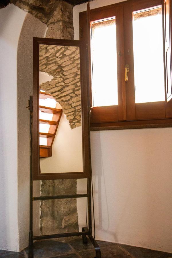 S'Ammentu House Hotel Боза Екстериор снимка