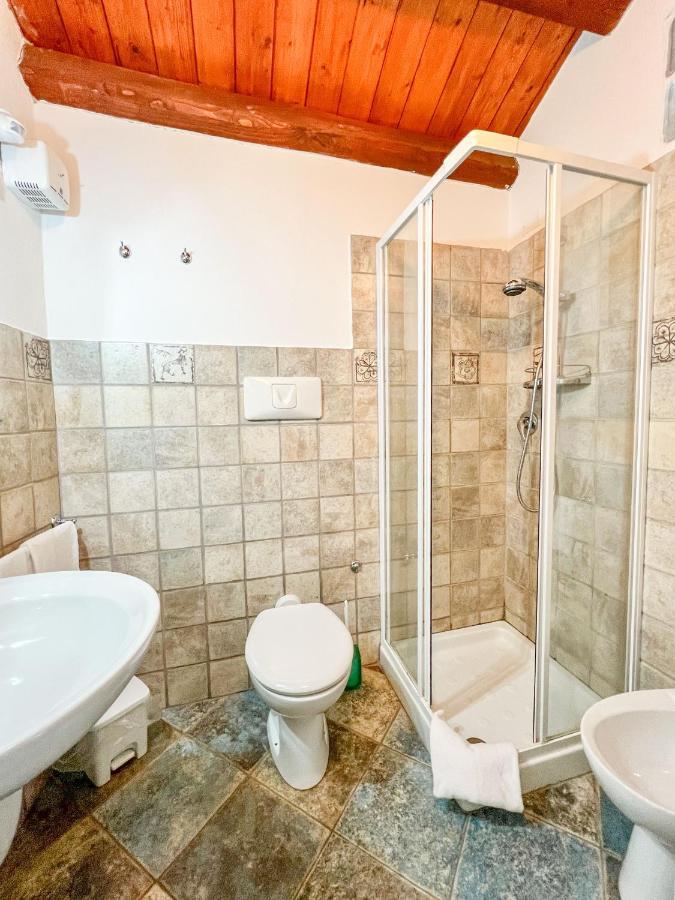 S'Ammentu House Hotel Боза Екстериор снимка